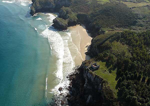 La Encina Celorio * Llanes